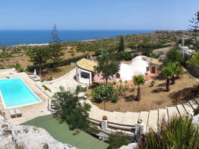 Exceptional holiday home with private pool in Plemmirio